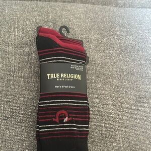 New 5 Pack of Men’s True Religion Crew Socks Size:10-13 for shoe size:8-12.5